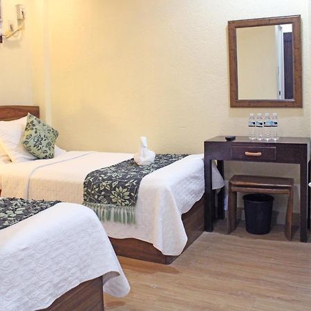 Balaibinda Lodge Корон Екстериор снимка