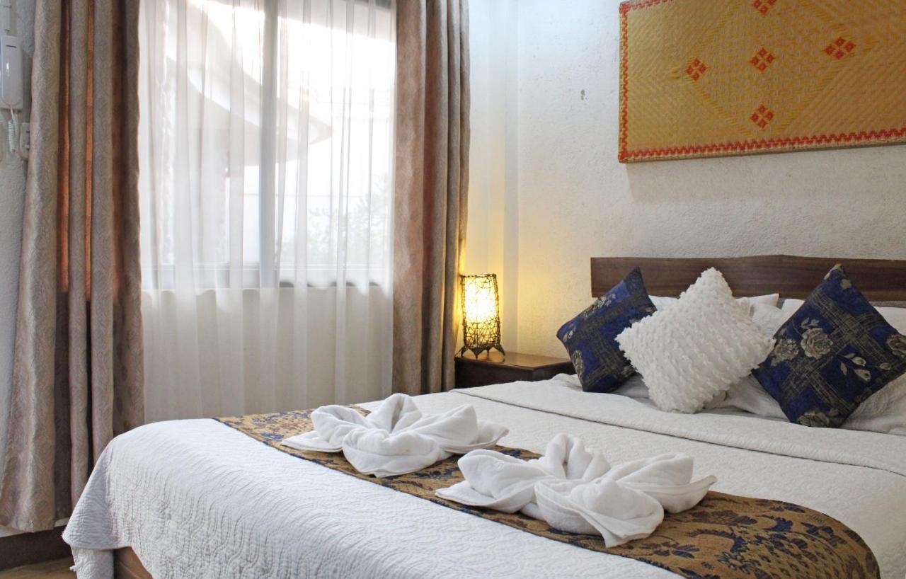 Balaibinda Lodge Корон Екстериор снимка