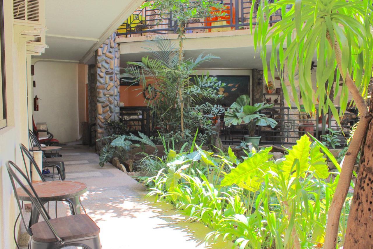 Balaibinda Lodge Корон Екстериор снимка