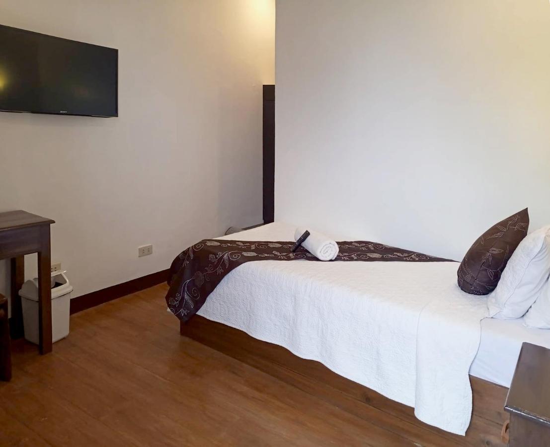 Balaibinda Lodge Корон Екстериор снимка