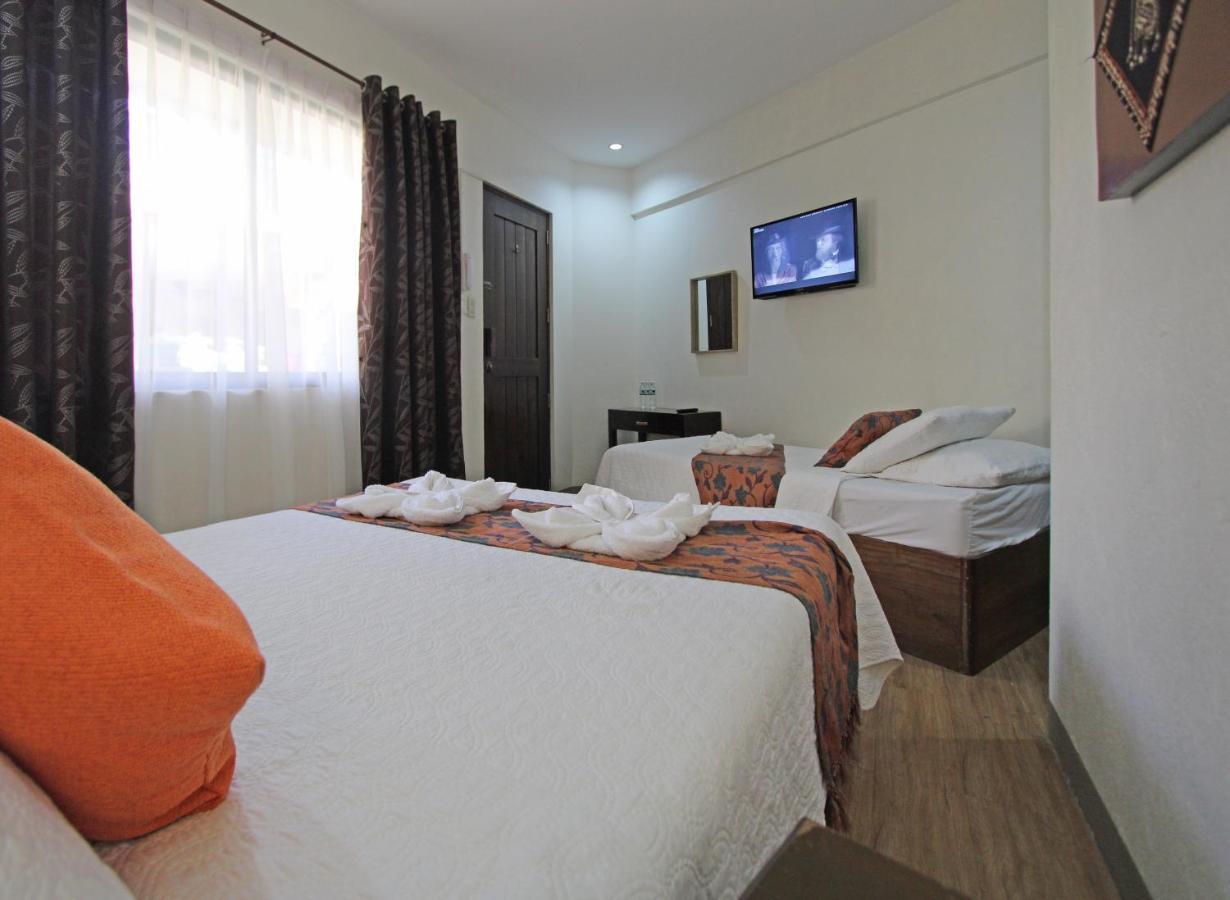 Balaibinda Lodge Корон Екстериор снимка